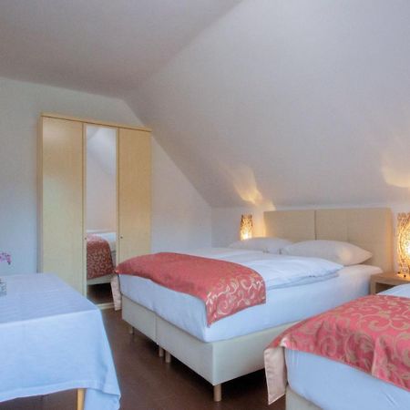 Gaestehaus Dobernig Sankt Niklas an der Drau Esterno foto