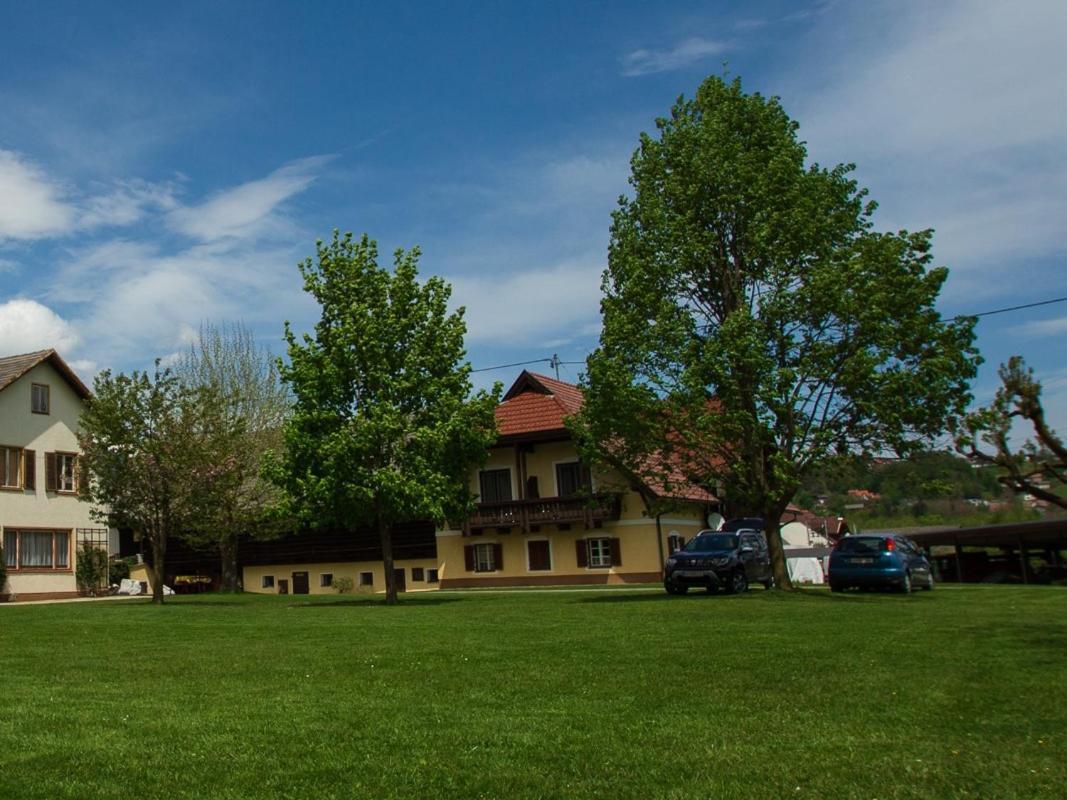 Gaestehaus Dobernig Sankt Niklas an der Drau Esterno foto