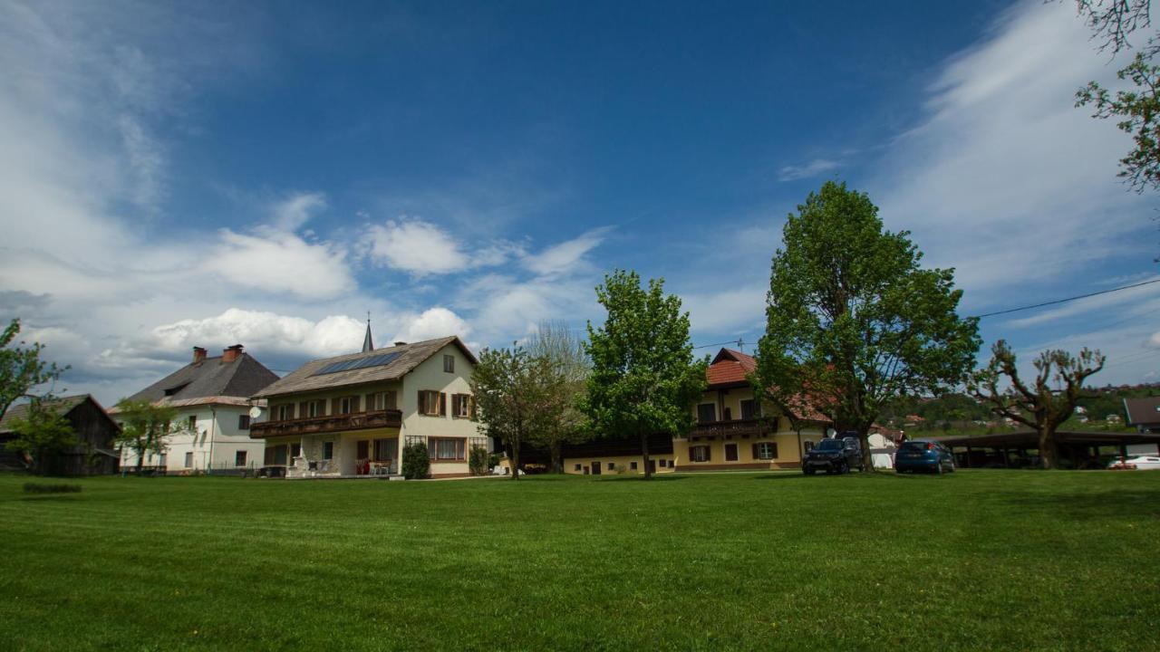 Gaestehaus Dobernig Sankt Niklas an der Drau Esterno foto